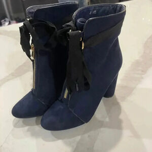Hot Kiss Dark Blue Velvet Ankle Booties with Ribbon & Gold Zipper Women's 7.5